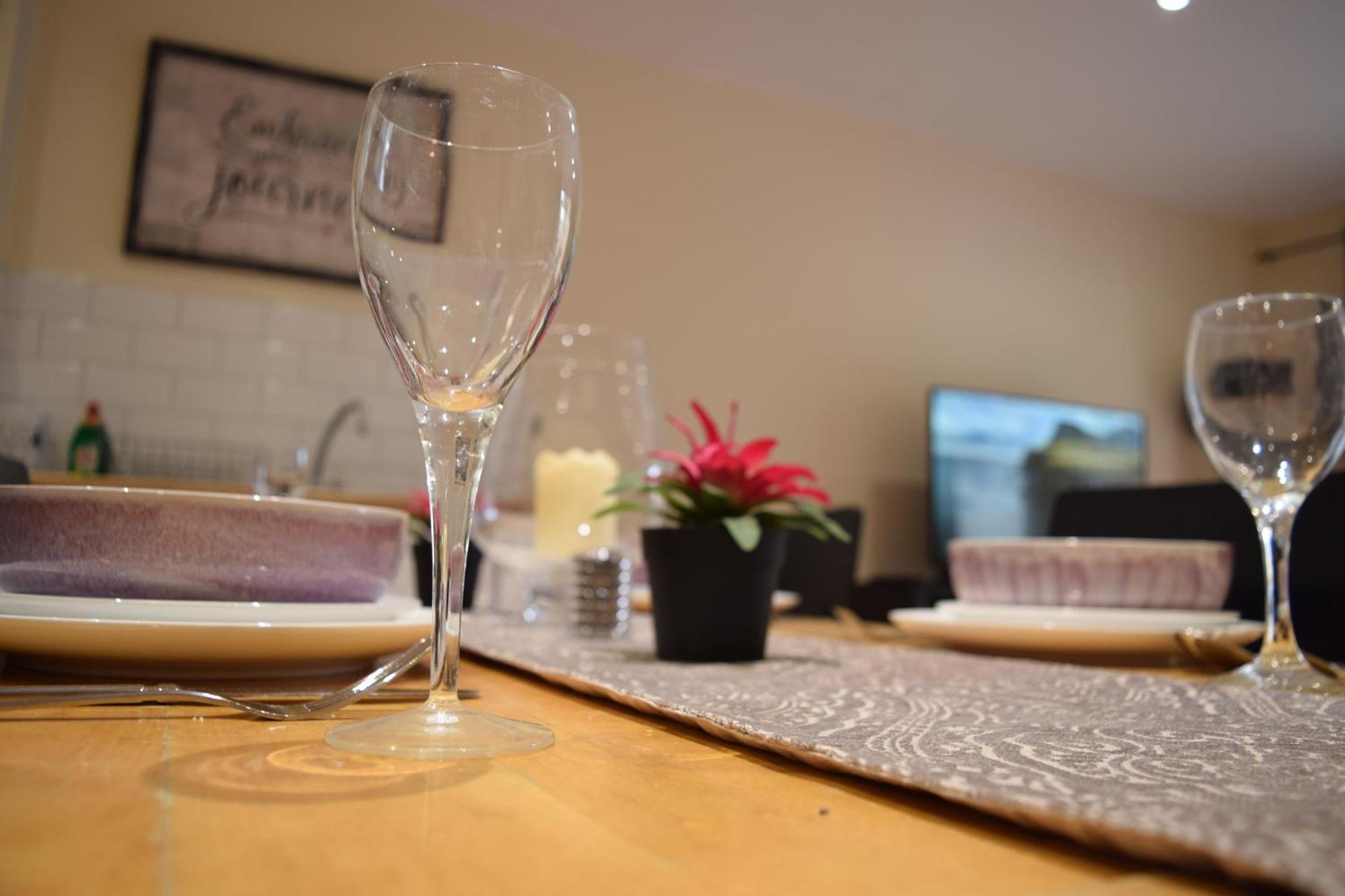 Stylish And Homely 4 Bedroom Home In East 伦敦 外观 照片