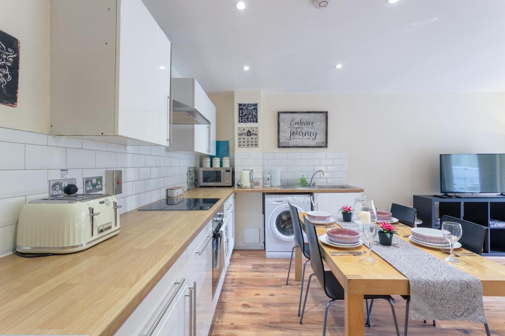 Stylish And Homely 4 Bedroom Home In East 伦敦 外观 照片