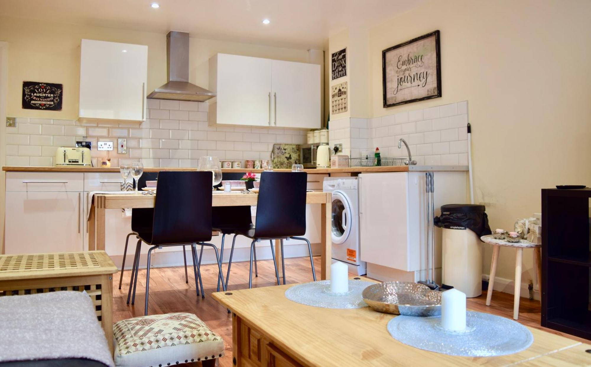 Stylish And Homely 4 Bedroom Home In East 伦敦 外观 照片